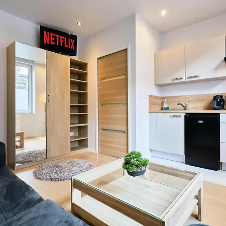 Apartment Proche De La Gare Flandres *